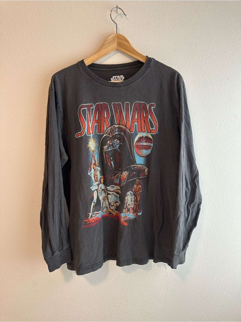 Star Wars A New Hope Episode IV Men’s Long Sleeve Shirt Large